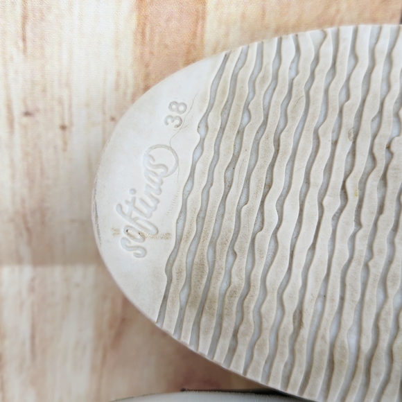 SOFTINO Tin Sandals Black Cross Strap Nubuck Comfort EU 38 - Picture 9 of 11